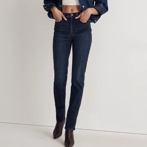 Madewell Women's Straight Leg Jeans - Dark Blue